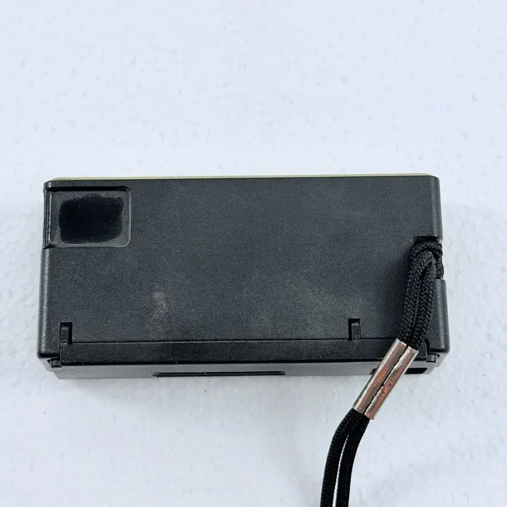 Vintage Kodak Hawkeye Pocket Instamatic 110 Camera 1970's - Untested